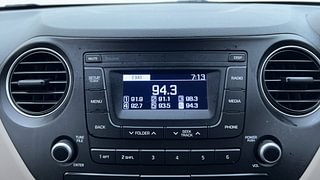 Used 2019 Hyundai Grand i10 [2017-2020] Magna 1.2 Kappa VTVT CNG Petrol+cng Manual top_features Integrated (in-dash) music system