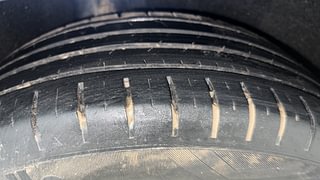 Used 2016 Maruti Suzuki Baleno [2015-2019] Alpha Petrol Petrol Manual tyres RIGHT REAR TYRE TREAD VIEW