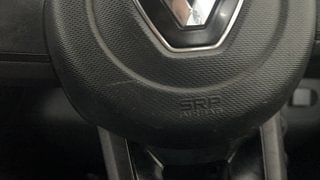 Used 2021 Renault Kwid RXL 1.0 SCE Petrol Manual top_features Airbags