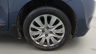 Used 2016 Maruti Suzuki Baleno [2015-2019] Alpha Petrol Petrol Manual tyres RIGHT FRONT TYRE RIM VIEW