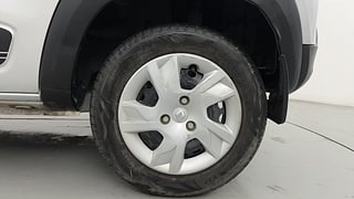 Used 2022 renault Kwid 1.0 RXT Opt Petrol Manual tyres LEFT REAR TYRE RIM VIEW