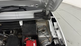 Used 2022 renault Kwid 1.0 RXT Opt Petrol Manual engine ENGINE LEFT SIDE HINGE & APRON VIEW