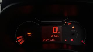 Used 2021 Renault Kwid RXL 1.0 SCE Petrol Manual interior CLUSTERMETER VIEW