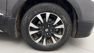 Used 2019 Maruti Suzuki S-Cross Zeta 1.3 Diesel Manual tyres RIGHT FRONT TYRE RIM VIEW