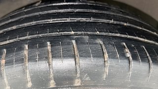 Used 2016 Maruti Suzuki Baleno [2015-2019] Alpha Petrol Petrol Manual tyres LEFT FRONT TYRE TREAD VIEW