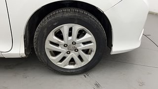 Used 2015 Honda City [2014-2017] S Diesel Diesel Manual tyres RIGHT FRONT TYRE RIM VIEW