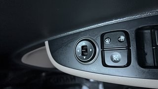 Used 2019 Hyundai Grand i10 [2017-2020] Magna 1.2 Kappa VTVT CNG Petrol+cng Manual top_features Adjustable ORVM