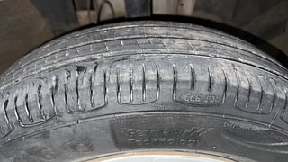 Used 2022 Renault Triber RXL Petrol Manual tyres RIGHT FRONT TYRE TREAD VIEW
