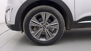Used 2017 Hyundai Creta [2015-2018] 1.6 SX Plus Auto Petrol Petrol Automatic tyres LEFT FRONT TYRE RIM VIEW
