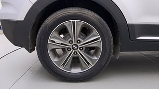 Used 2017 Hyundai Creta [2015-2018] 1.6 SX Plus Auto Petrol Petrol Automatic tyres RIGHT REAR TYRE RIM VIEW