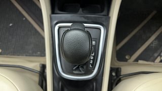 Used 2021 Maruti Suzuki Ciaz Alpha AT Petrol Petrol Automatic interior GEAR  KNOB VIEW