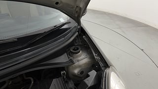 Used 2015 Honda Amaze 1.2 VX (O) Petrol Manual engine ENGINE LEFT SIDE HINGE & APRON VIEW