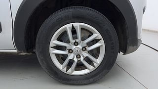 Used 2022 Renault Triber RXL Petrol Manual tyres RIGHT FRONT TYRE RIM VIEW