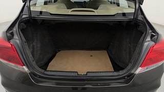 Used 2015 Honda Amaze 1.2 VX (O) Petrol Manual interior DICKY INSIDE VIEW