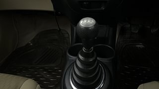 Used 2015 Honda Amaze 1.2 VX (O) Petrol Manual interior GEAR  KNOB VIEW