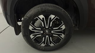 Used 2021 Renault Kiger RXZ MT Petrol Manual tyres RIGHT REAR TYRE RIM VIEW
