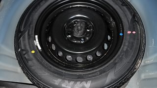 Used 2018 Maruti Suzuki Baleno [2015-2019] Delta Petrol Petrol Manual tyres SPARE TYRE VIEW