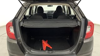 Used 2018 Honda WR-V [2017-2020] i-DTEC VX Diesel Manual interior DICKY INSIDE VIEW