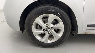 Used 2017 Hyundai Xcent [2017-2019] SX  Petrol+CNG (Outside Fitted) Petrol+cng Manual tyres LEFT FRONT TYRE RIM VIEW