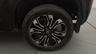 Used 2021 Renault Kiger RXZ MT Petrol Manual tyres LEFT REAR TYRE RIM VIEW