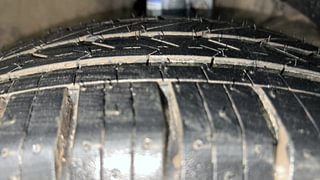 Used 2018 Maruti Suzuki Baleno [2015-2019] Delta Petrol Petrol Manual tyres RIGHT FRONT TYRE TREAD VIEW