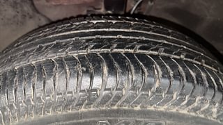 Used 2016 Hyundai Elite i20 [2014-2018] Sportz 1.2 Petrol Manual tyres LEFT FRONT TYRE TREAD VIEW