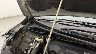Used 2018 Honda WR-V [2017-2020] i-DTEC VX Diesel Manual engine ENGINE RIGHT SIDE HINGE & APRON VIEW