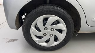 Used 2018 Hyundai New Santro 1.1 Asta MT Petrol Manual tyres RIGHT REAR TYRE RIM VIEW