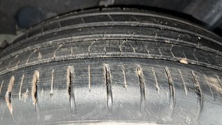 Used 2021 Toyota Glanza [2019-2022] G Petrol Manual tyres LEFT REAR TYRE TREAD VIEW