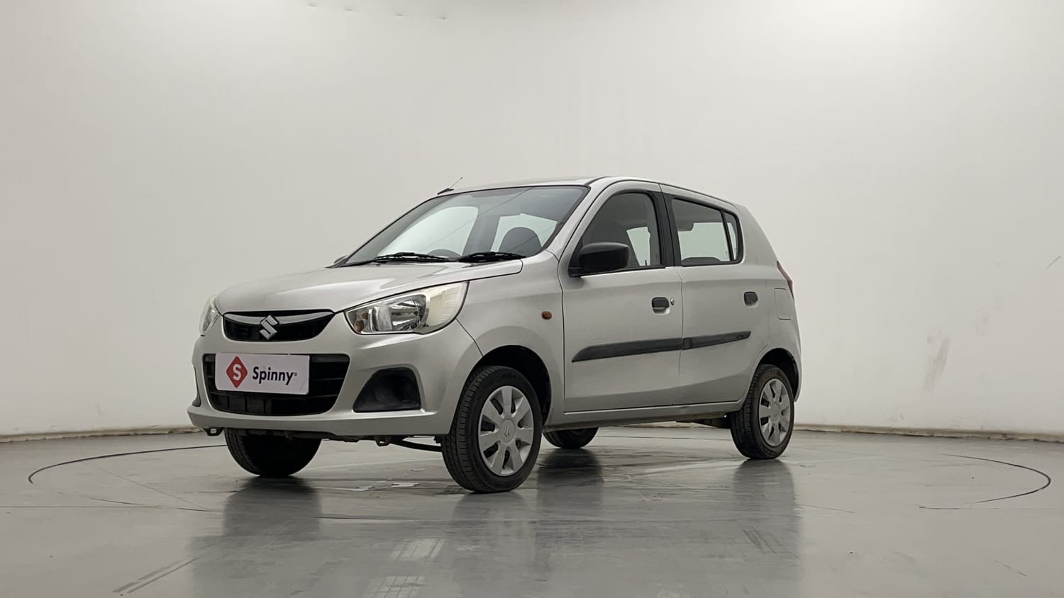 LEFT FRONT CORNER VIEW