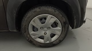 Used 2021 renault Kwid 1.0 RXT Opt Petrol Manual tyres RIGHT FRONT TYRE RIM VIEW