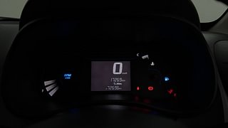 Used 2021 renault Kwid 1.0 RXT Opt Petrol Manual interior CLUSTERMETER VIEW