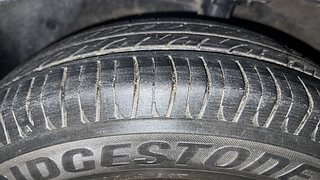 Used 2013 Hyundai Grand i10 [2013-2017] Sportz 1.2 Kappa VTVT Petrol Manual tyres LEFT FRONT TYRE TREAD VIEW
