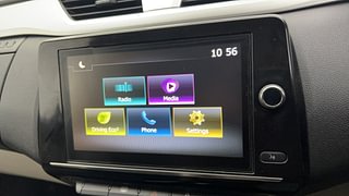 Used 2021 Renault Triber RXZ Petrol Manual top_features Touch screen infotainment system