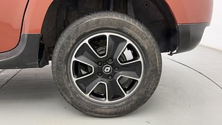 Used 2016 Renault Duster [2015-2019] 85 PS RXS MT Diesel Manual tyres LEFT REAR TYRE RIM VIEW