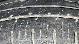 Used 2021 Hyundai New Santro 1.1 Asta MT Petrol Manual tyres RIGHT REAR TYRE TREAD VIEW