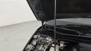 Used 2018 maruti-suzuki Vitara Brezza ZDi Plus AGS Diesel Automatic engine ENGINE RIGHT SIDE HINGE & APRON VIEW