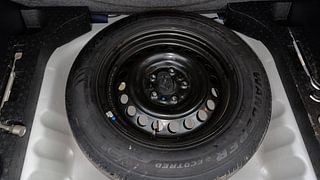 Used 2023 Maruti Suzuki Brezza ZXI AT Petrol Automatic tyres SPARE TYRE VIEW