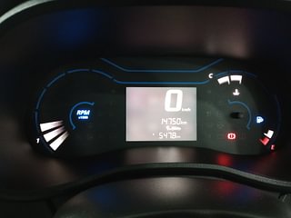 Used 2022 Renault Kwid Climber 1.0l SCE Petrol MT Petrol Manual interior CLUSTERMETER VIEW