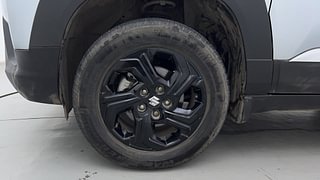 Used 2023 Maruti Suzuki Brezza ZXI AT Petrol Automatic tyres LEFT FRONT TYRE RIM VIEW