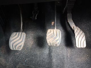 Used 2022 Renault Kwid Climber 1.0l SCE Petrol MT Petrol Manual interior PEDALS VIEW