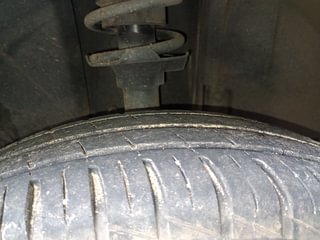 Used 2022 Renault Kwid Climber 1.0l SCE Petrol MT Petrol Manual tyres RIGHT FRONT TYRE TREAD VIEW