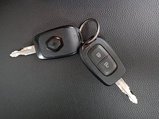 Used 2022 Renault Kwid Climber 1.0l SCE Petrol MT Petrol Manual extra CAR KEY VIEW