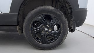 Used 2023 Maruti Suzuki Brezza ZXI AT Petrol Automatic tyres LEFT REAR TYRE RIM VIEW