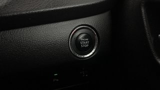 Used 2017 Maruti Suzuki Baleno [2015-2019] Zeta Petrol Petrol Manual top_features Keyless start
