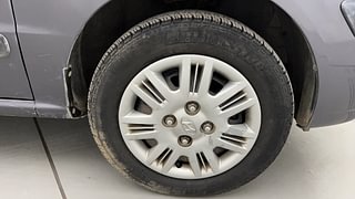 Used 2014 Hyundai Santro Xing [2007-2014] GLS Petrol Manual tyres RIGHT FRONT TYRE RIM VIEW