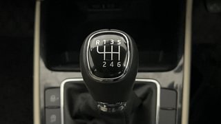 Used 2022 Skoda Slavia Style 1.5L TSI MT Petrol Manual interior GEAR  KNOB VIEW