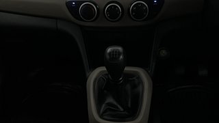 Used 2015 Hyundai Grand i10 [2013-2017] Magna 1.2 Kappa VTVT Petrol Manual interior GEAR  KNOB VIEW