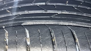 Used 2022 Skoda Slavia Style 1.5L TSI MT Petrol Manual tyres RIGHT REAR TYRE TREAD VIEW