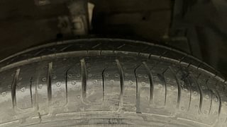 Used 2014 Maruti Suzuki Swift Dzire VXI Petrol Manual tyres RIGHT FRONT TYRE TREAD VIEW